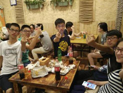 景宁烧烤加盟,学烧烤技术,开烧烤店多少钱疯狂烤翅加盟